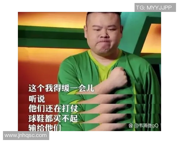 岳云鹏踢足球星期六惊现失误 引发网友热议与欢乐反响 岳云鹏踢足球星期六惊现失误 引发网友热议与欢乐反响